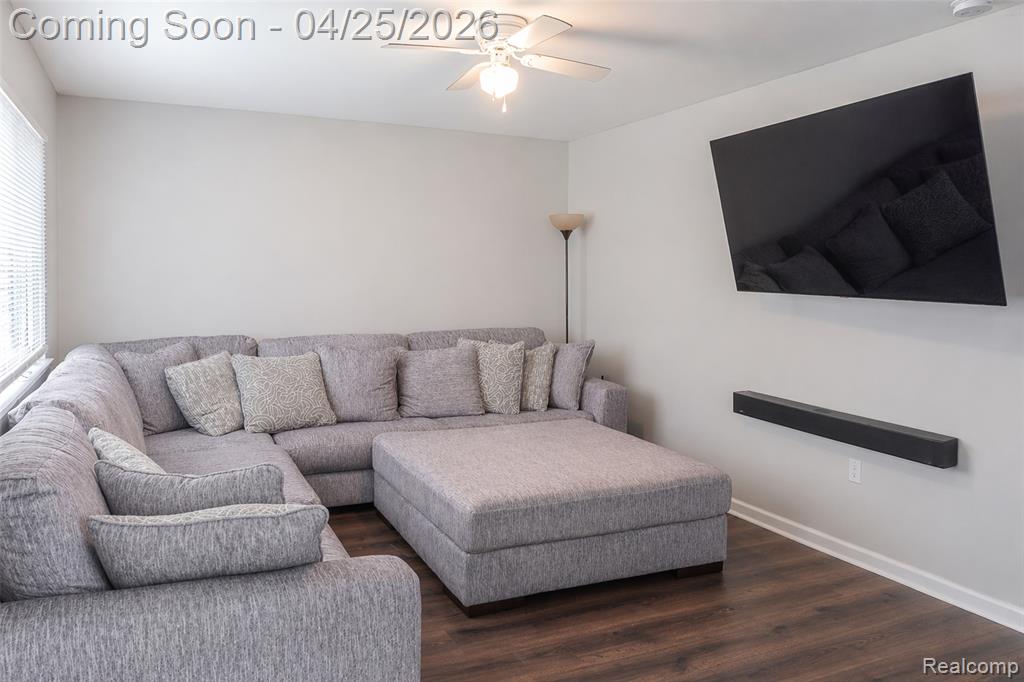 9263 Sylvia Street, Taylor, MI 48180 — Photo 9