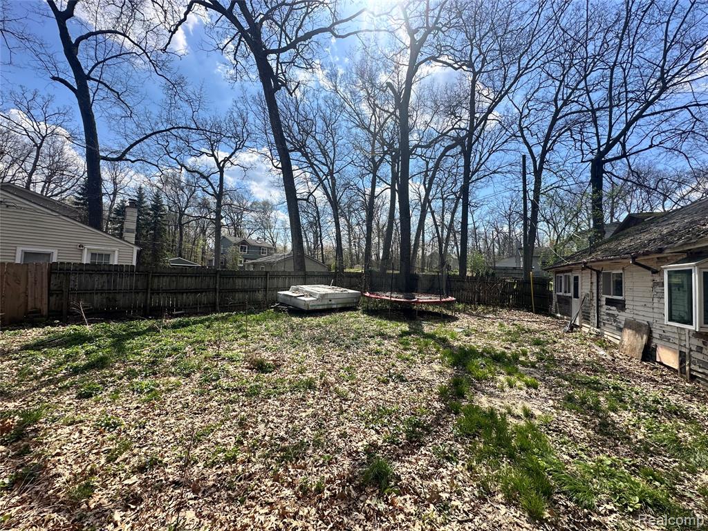 235 Woodbine Drive, Milford, MI 48380 — Photo 67