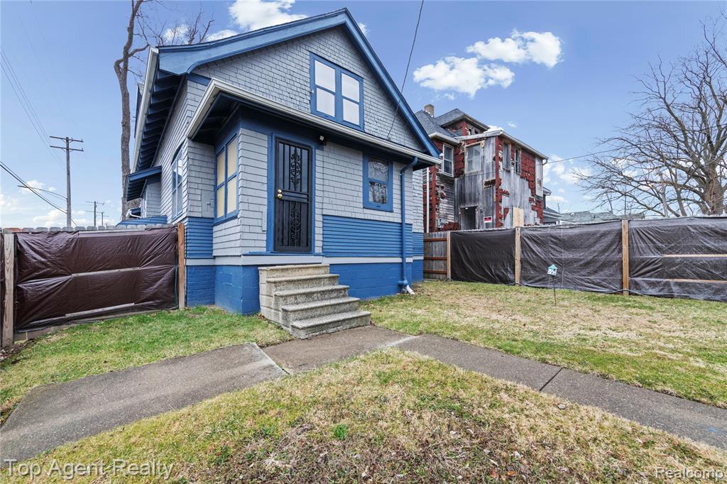 5302 Crane Street, Detroit, MI 48213 — Photo 36