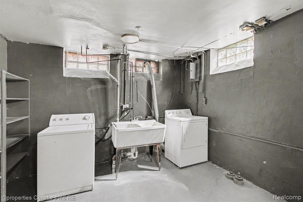 18944 Warrington Drive, Detroit, MI 48221 — Photo 21