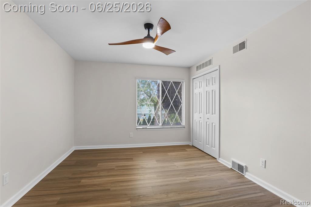 8577 Kennedy Circle, Warren, MI 48093 — Photo 19