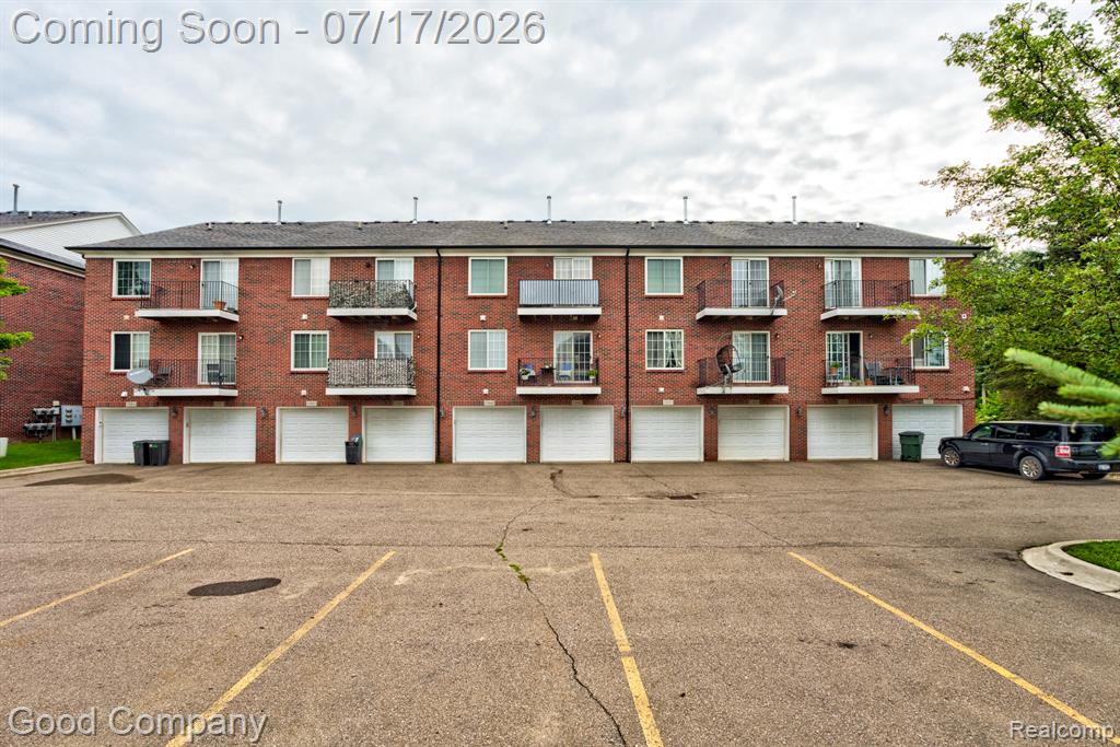 53041 Providence Drive, Utica, MI 48316 — Photo 40