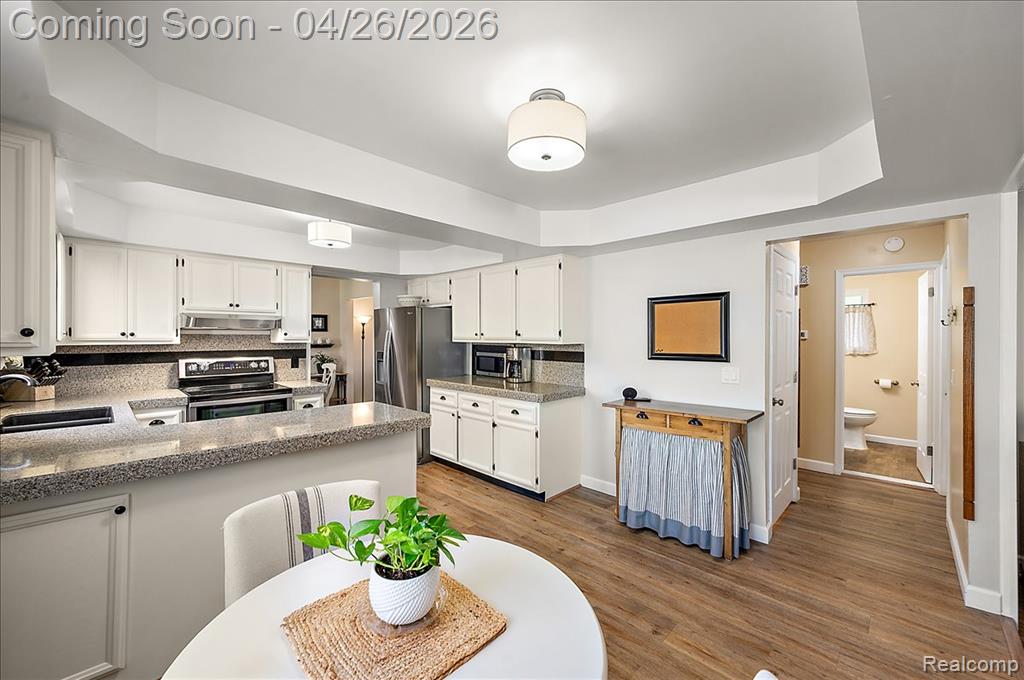 32080 Sherwood, Fraser, MI 48026 — Photo 14