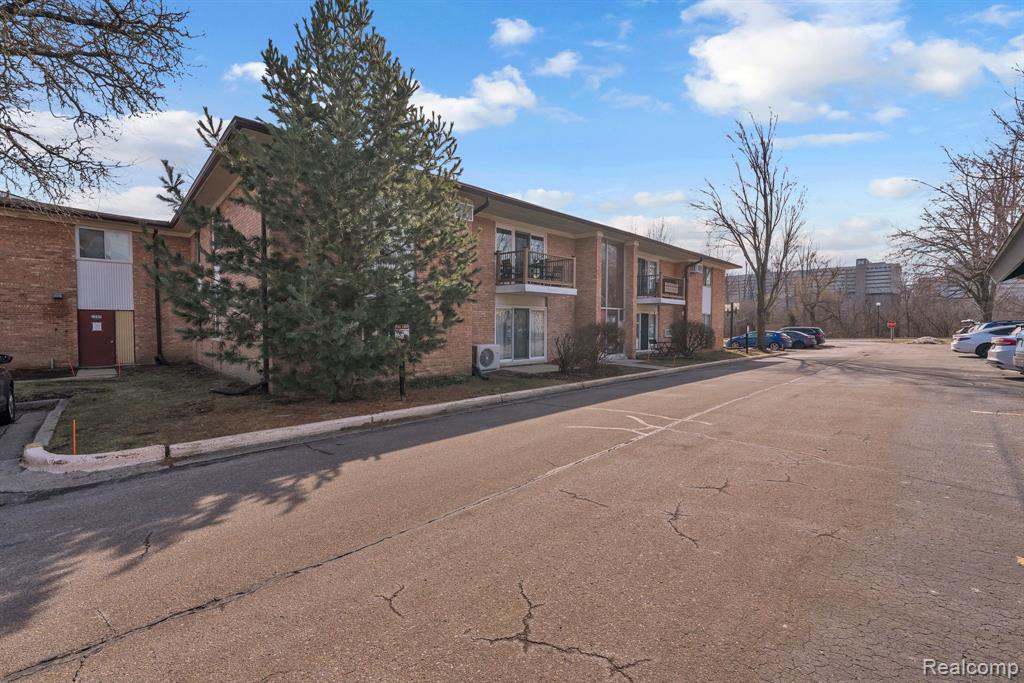 1201 Island Drive, 102, Ann Arbor, MI 48105 — Photo 20