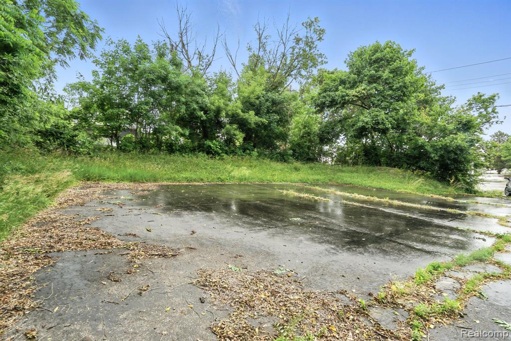 625 Warren Street, Flint, MI 48505 — Photo 15