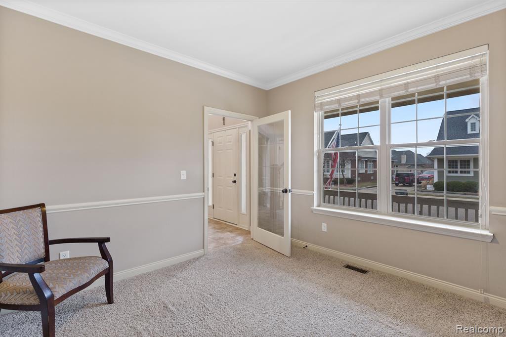 49751 GOLDEN PARK Drive, Shelby Twp, MI 48315 — Photo 20