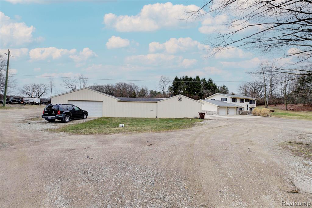 2718 Sexton Road, Howell, MI 48843 — Photo 41