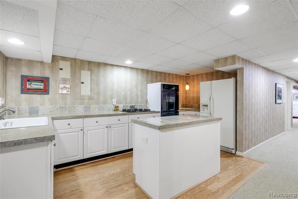 31698 Southview Street, Beverly Hills, MI 48025 — Photo 31