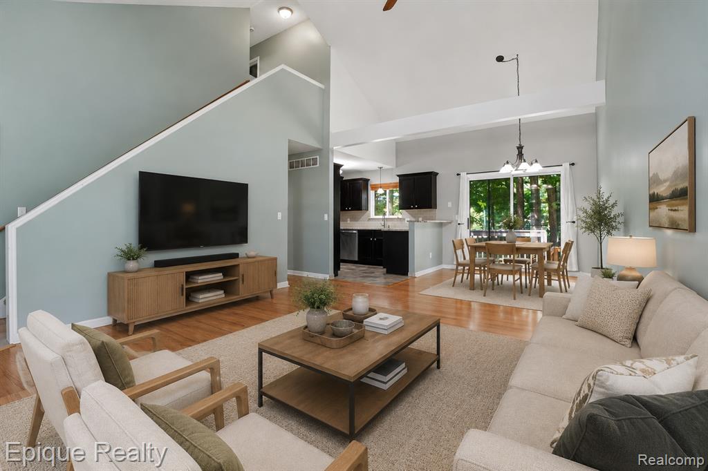 825 Summer Creek Court SE, Grand Rapids, MI 49508 — Photo 4