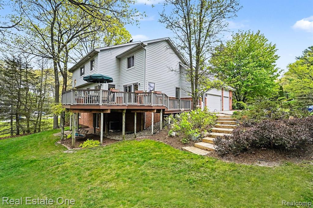 8189 High Point Trail, White Lake, MI — Photo 42