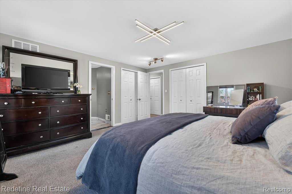 47025 S Chigwidden Drive, Northville, MI 48167 — Photo 27