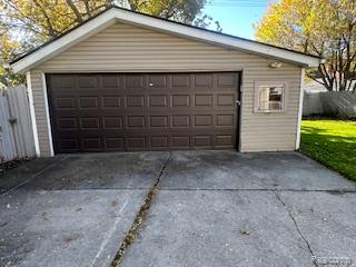 20260 Lancaster Street, Harper Woods, MI 48225 — Photo 5