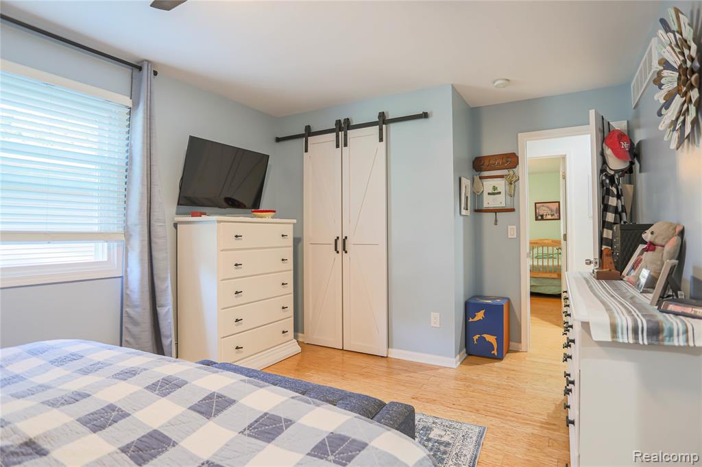 39567 Macomber Street, Harrison Township, MI — Photo 31