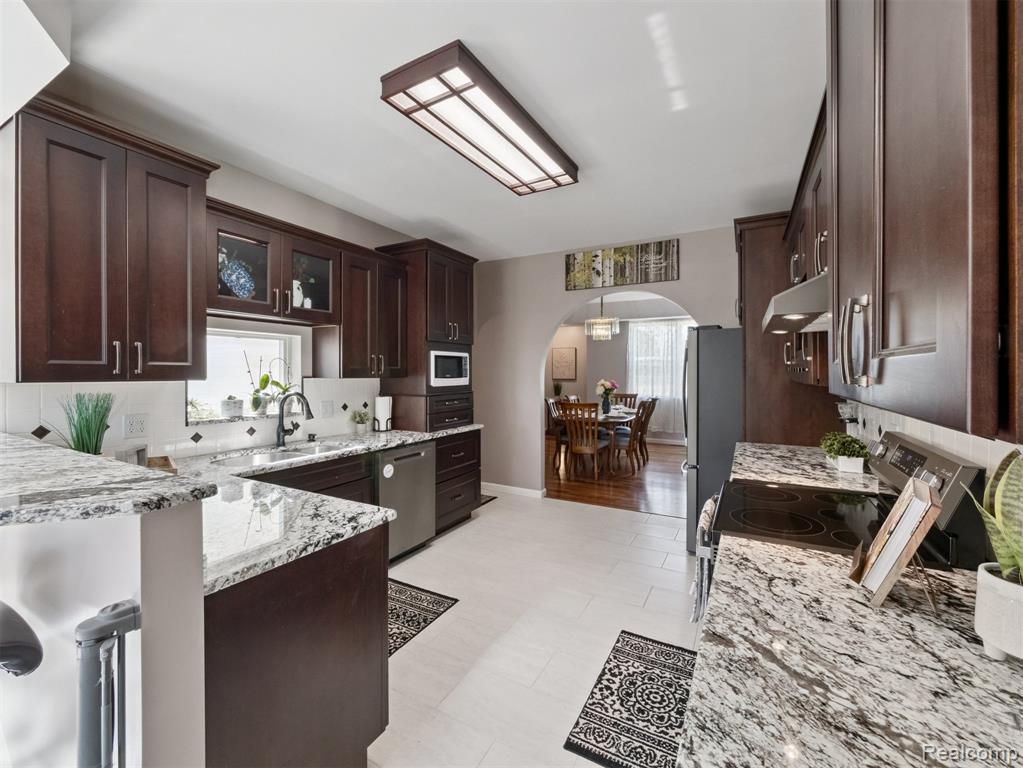 17275 Garvey Road, Chelsea, MI, 48118