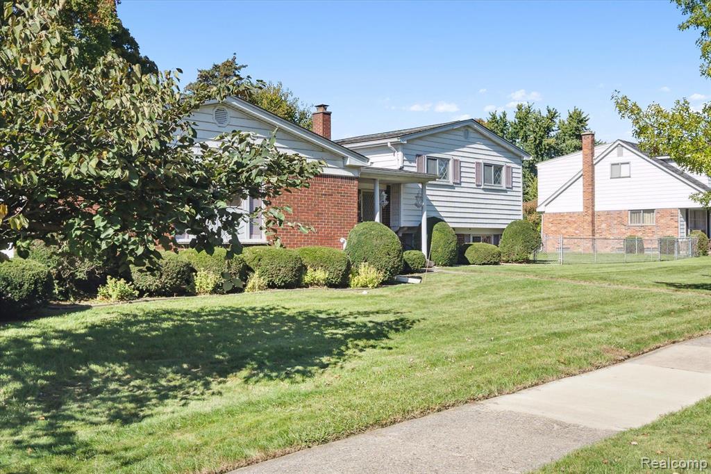 862 JUNEAU Road, Ypsilanti, MI 48198 — Photo 3