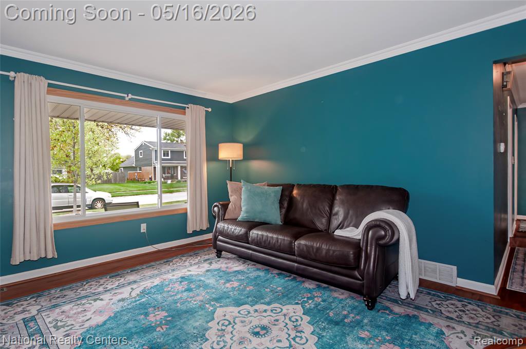 2446 Milverton Drive, Troy, MI 48083 — Photo 6