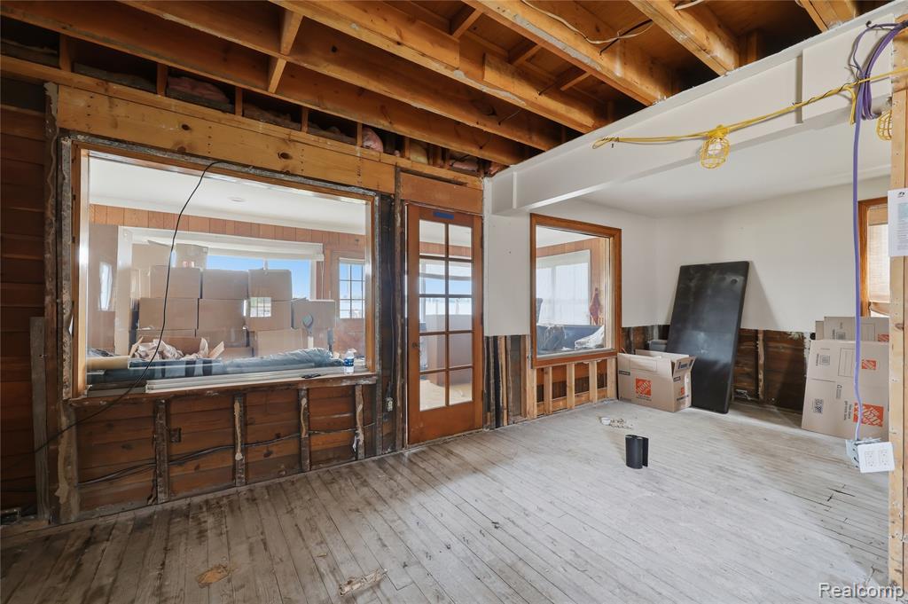 5557 Pointe Dr. Drive, East China, MI — Photo 15