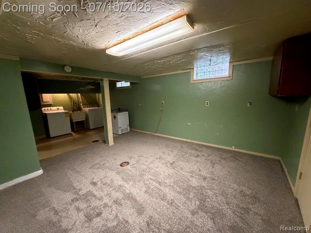 643 N Rosevere Avenue, Dearborn, MI 48128 — Photo 20