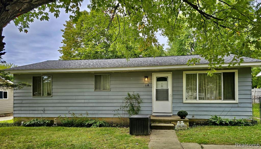 511 Alfred Court, Ortonville, MI 48462 — front exterior