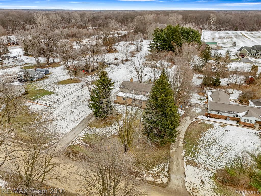 15615 Martinsville Road, Van Buren, MI 48111 — Photo 8
