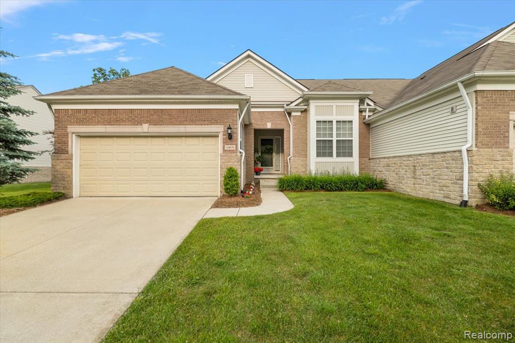 49676 Broadacre Drive, 63, Macomb, MI 48042 — Photo 2