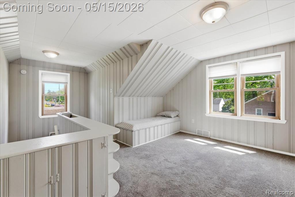 23200 Forest Street, Oak Park, MI 48237 — Photo 17