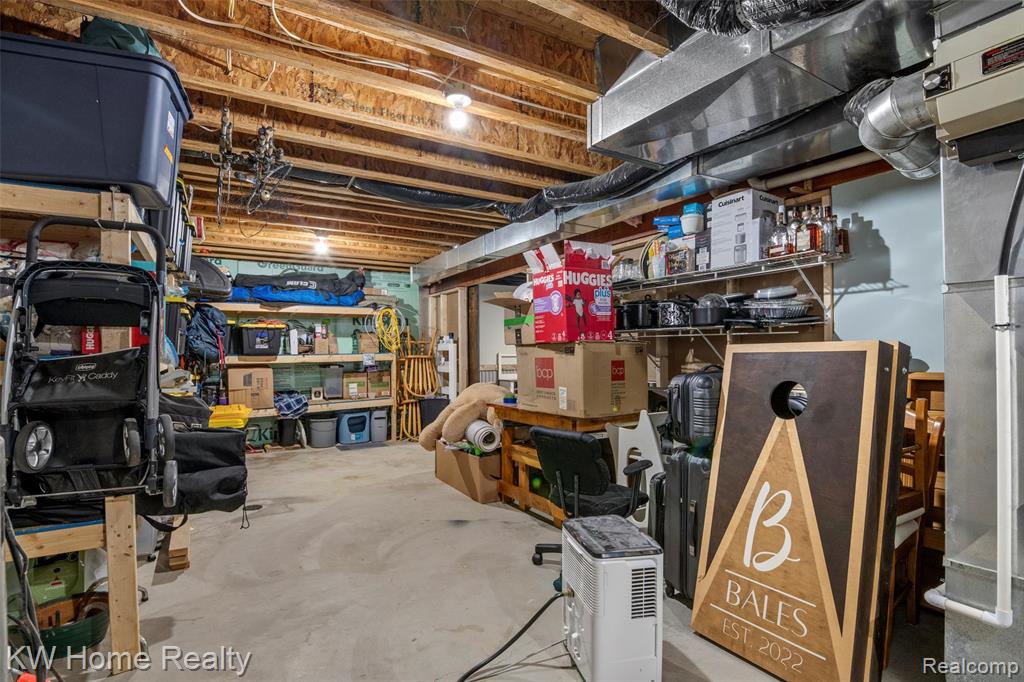 500 Clearwater Drive, Perry, MI 48872 — Photo 42