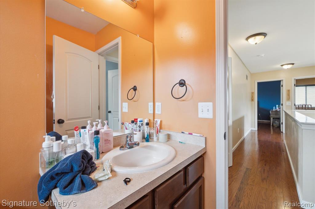 8926 El Dorado Drive N, White Lake, MI — Photo 34