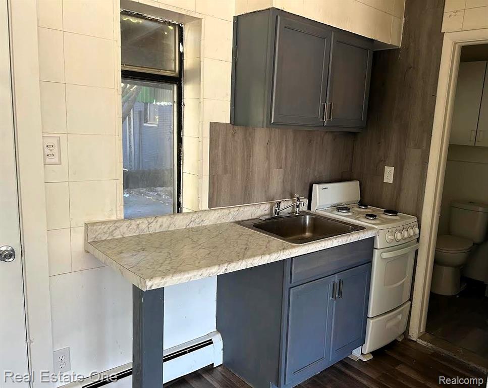 162 Burke Street, River Rouge, MI 48218 — Photo 10