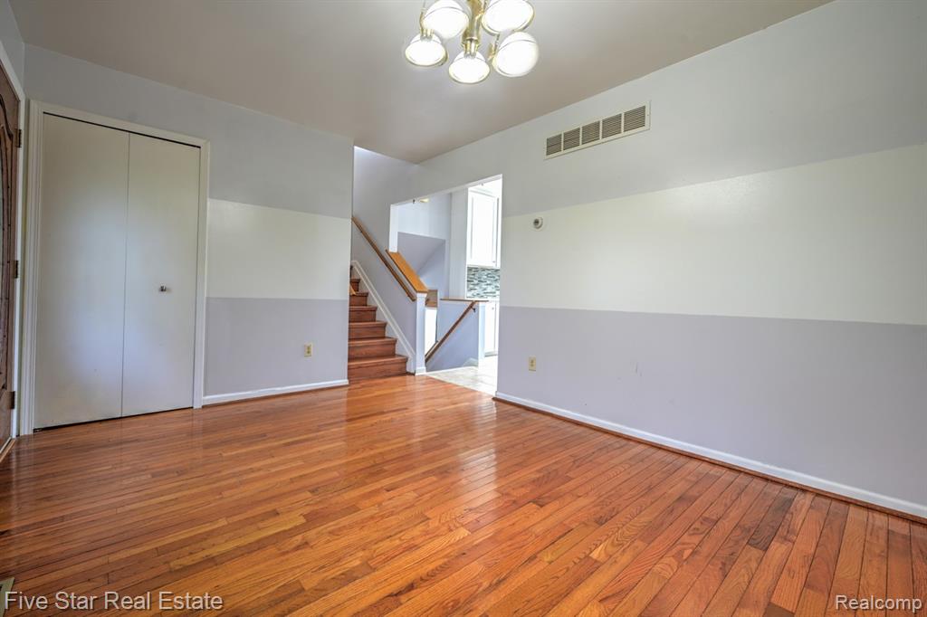 1857 E Rose Center Road, Holly, MI 48442 — Photo 4