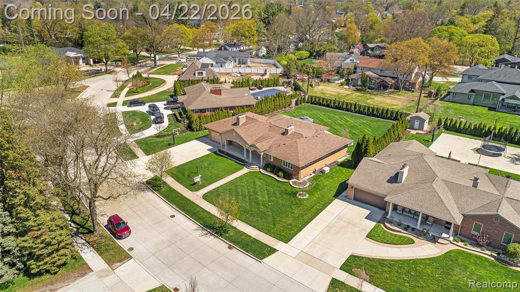 409 Crescent Drive, Dearborn, MI 48124 — Photo 3
