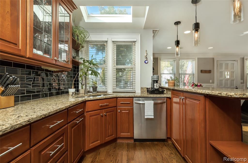 707 S Alexander Avenue, Royal Oak, MI 48067 — Photo 12
