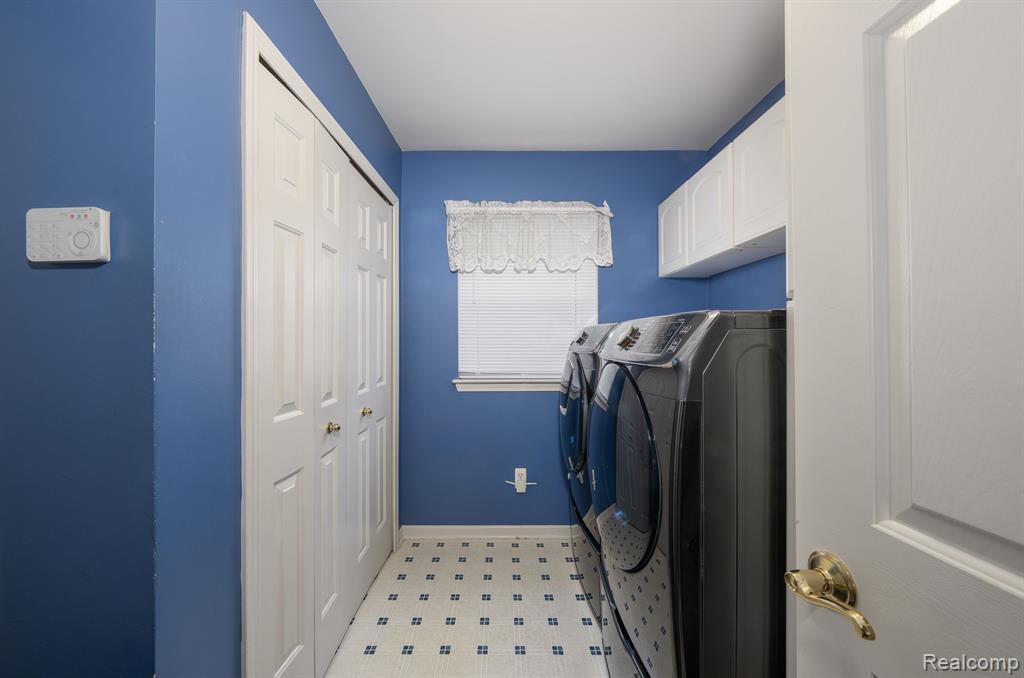 1479 HENDRIE, Canton, MI 48187 — Photo 18