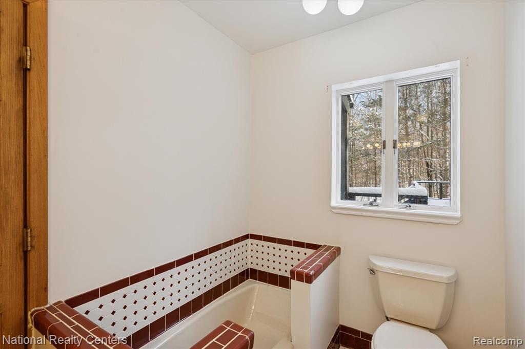 2807 Faussett Road, Howell, MI 48855 — Photo 52