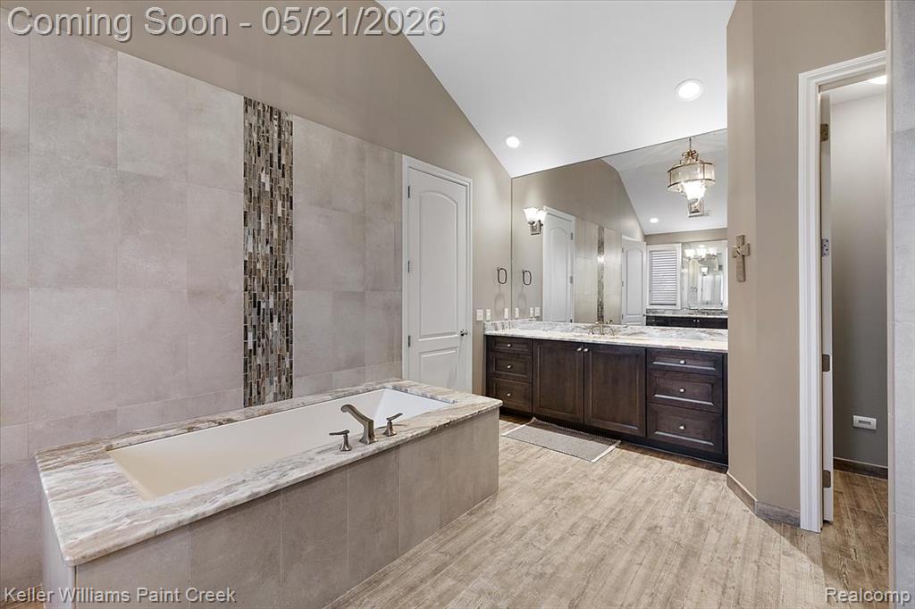 4838 Pinecrest Court, Rochester, MI 48306 — Photo 37