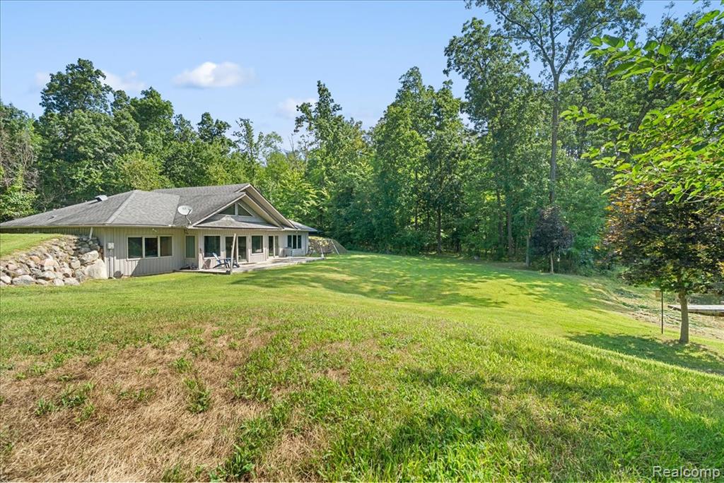 9274 Argentine Road, Linden, MI 48451 — Photo 28