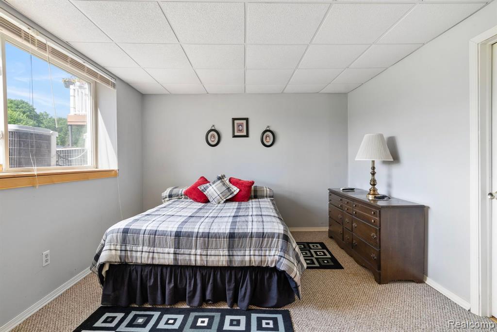 865 CRYSTAL Lane, Marysville, MI 48040 — Photo 43