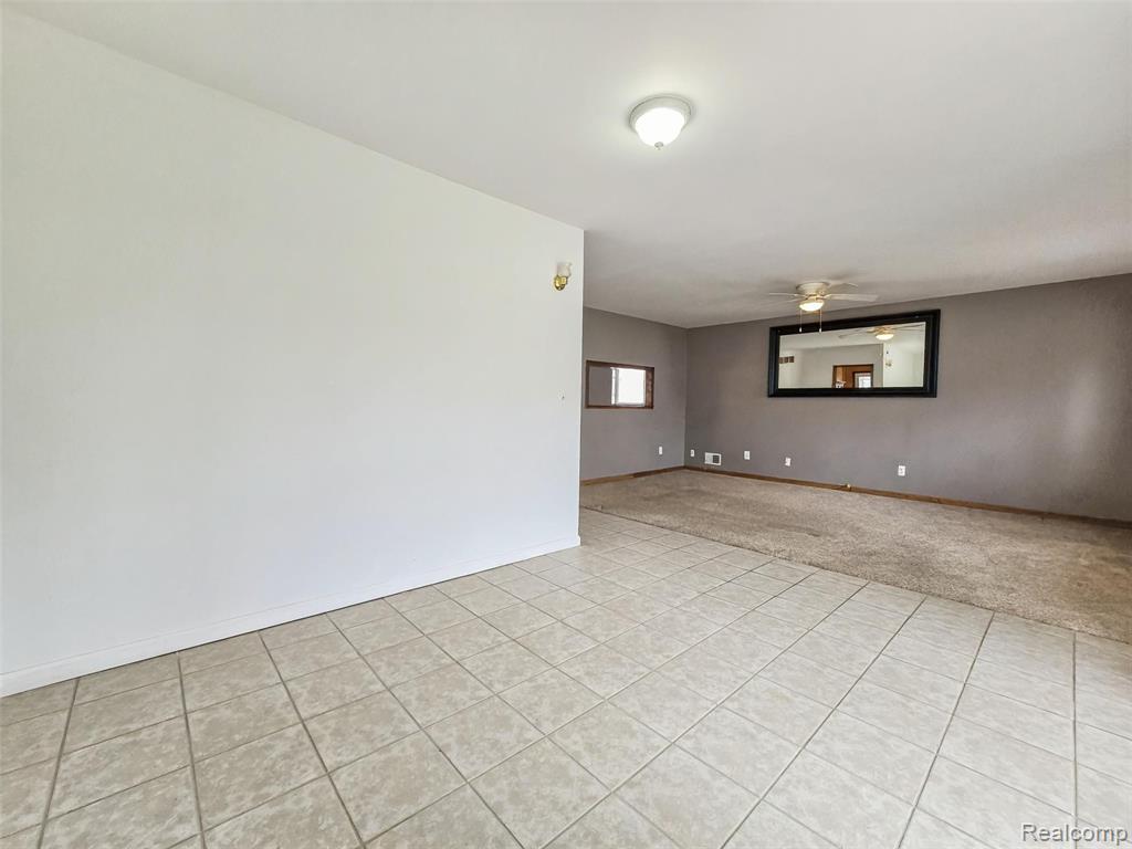26734 Barrington Street, Madison Heights, MI 48071 — Photo 11