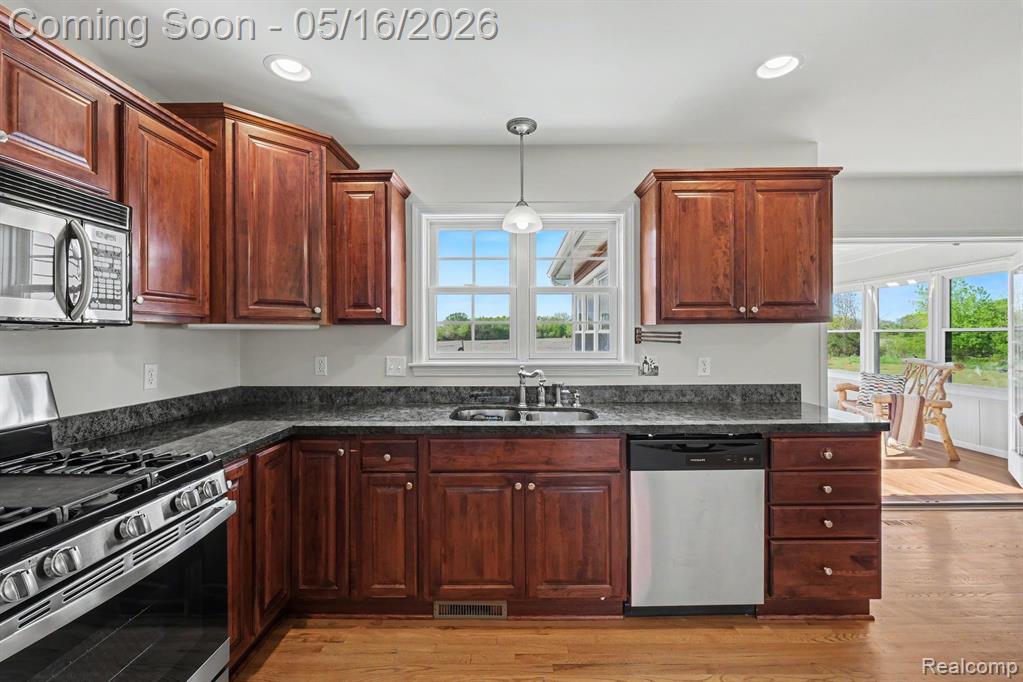 6520 Cook Road, Swartz Creek, MI 48473 — Photo 18