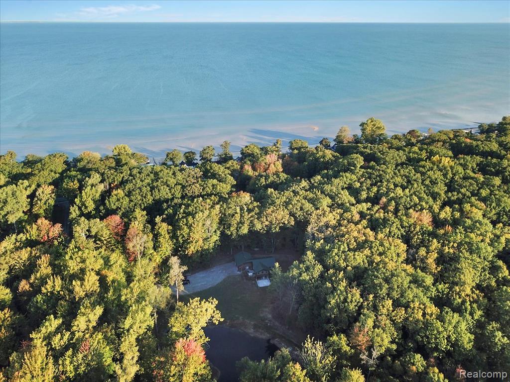 7761 Port Austin Road, Pigeon Vlg, MI — Photo 2