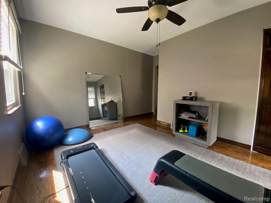 541 S Melborn Street, Dearborn, MI 48124 — Photo 21