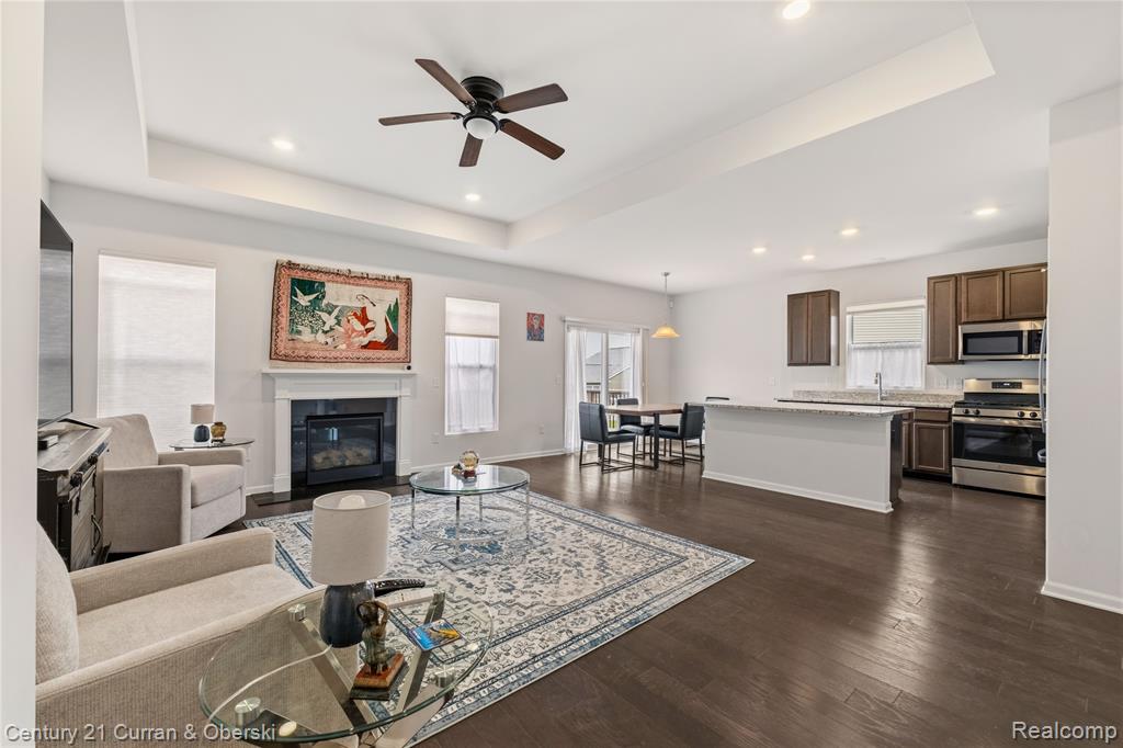 8270 Carston Lane, Brighton, MI 48116 — Photo 12