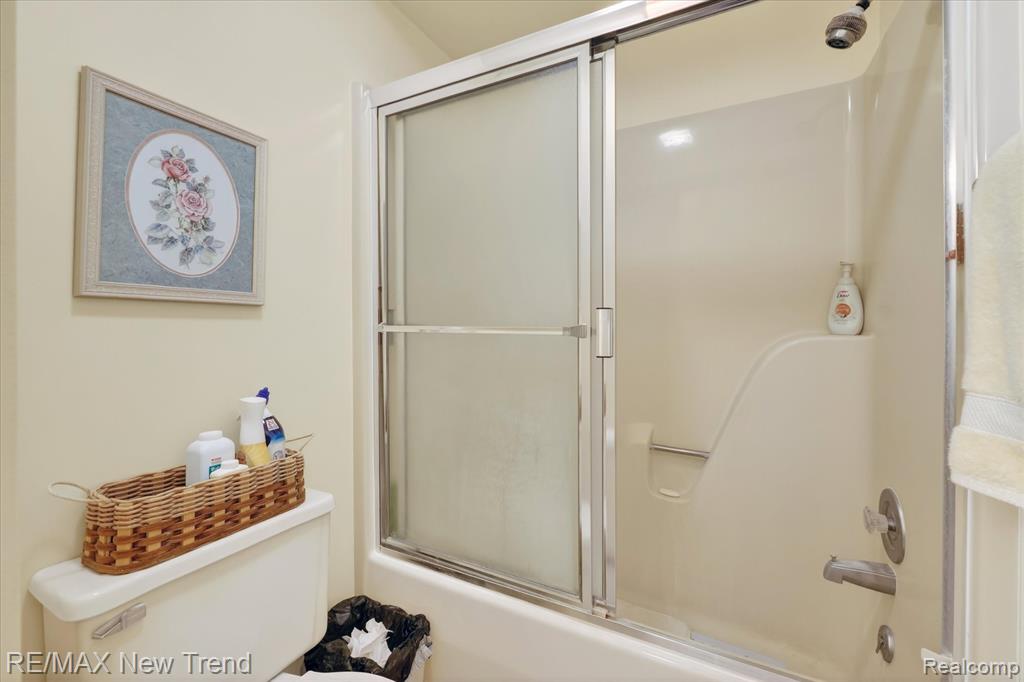 4369 Kimberly Lane, Waterford, MI 48329 — Photo 27