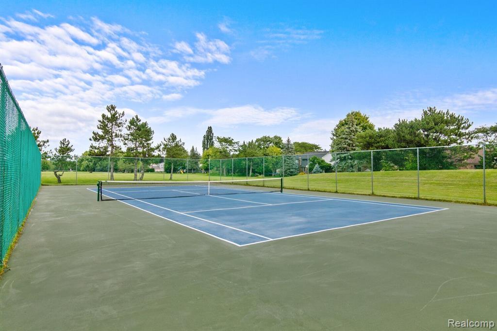 6536 Weathersfield Way, Canton, MI 48187 — Photo 37