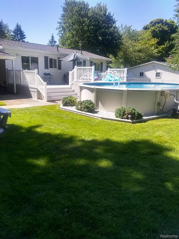 4243 Moulton Drive, Flint, MI 48507 — Photo 4
