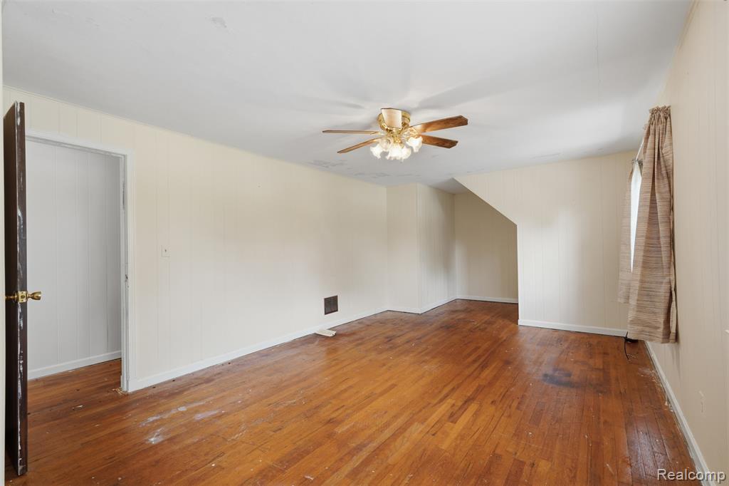 75 Preston Avenue, Waterford, MI 48328 — Photo 21
