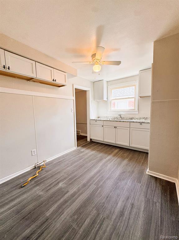 7619 ASHTON Avenue, Detroit, MI 48228 — Photo 24