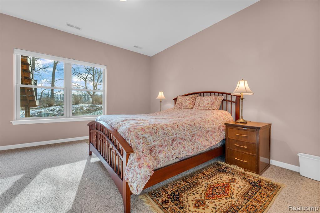 620 FAIRWAYS Lane, Chelsea, MI 48118 — Photo 39