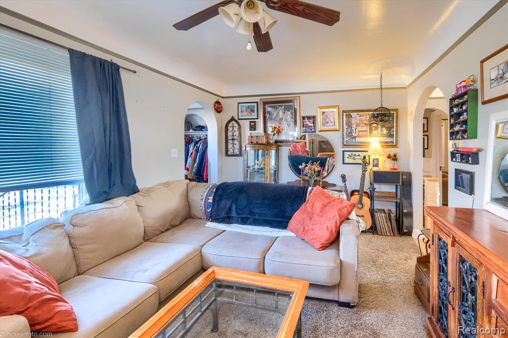 238 E Nepessing Street, Lapeer, MI 48446 — Photo 7