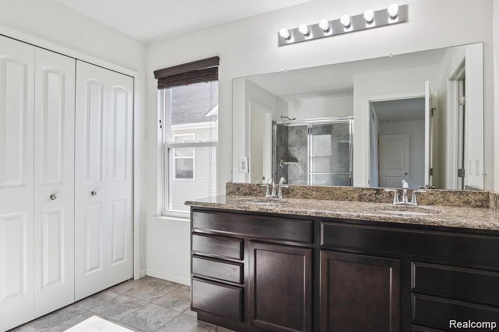 579 Fletcher Street, Wixom, MI — Photo 27